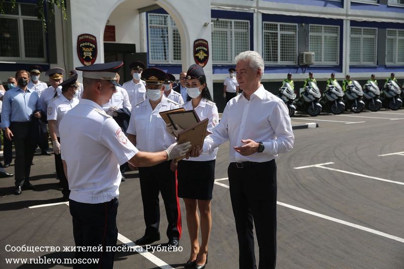Визит мэра во 2-й отдельный спецбатальон ДПС ГИБДД 1 Визит мэра во 2-й отдельный спецбатальон ДПС ГИБДД 1